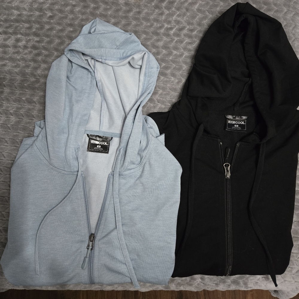 32 Degrees Light Blue & Black Hoodie (Set Of 2) Size S. Full Zip With Pockets.